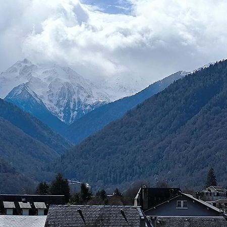 Appartement Vert Tendre Face A La Montagne Bagnères-de-Luchon Eksteriør billede